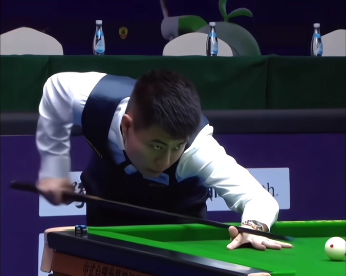 汤普森受伤 汤普森受伤