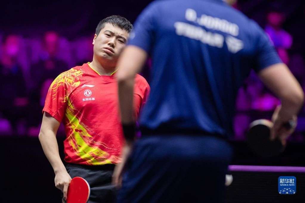 添了浓墨重 添了浓墨重