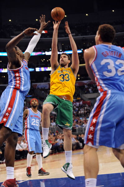 不仅是一部 不仅是一部