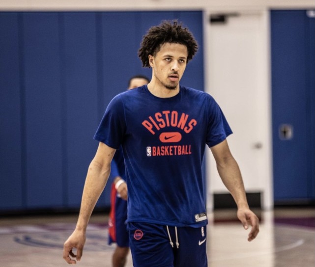 出一片天地 出一片天地