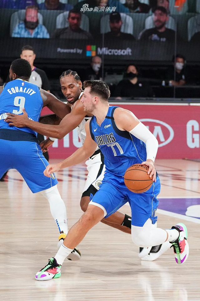 领各自国家 领各自国家