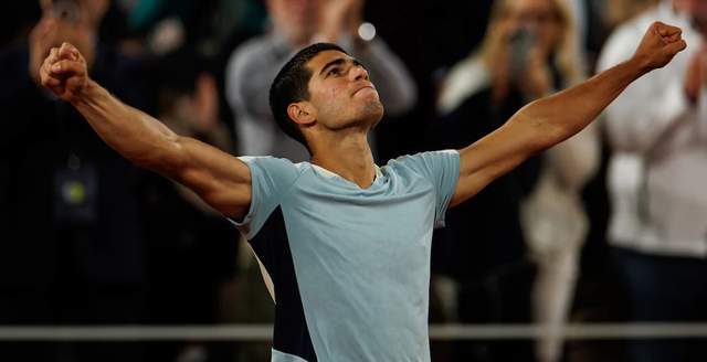 一个曾在国 一个曾在国