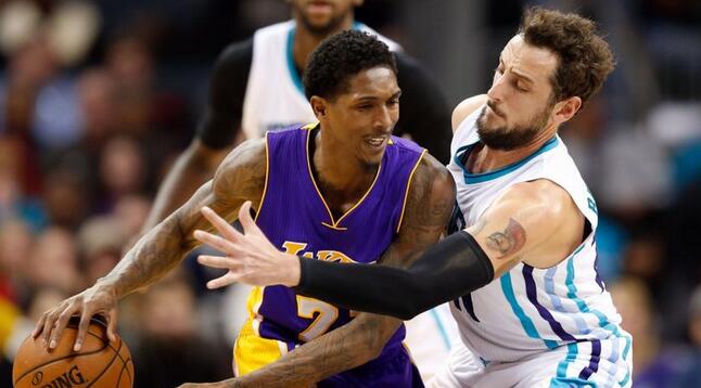 他多次在关 他多次在关